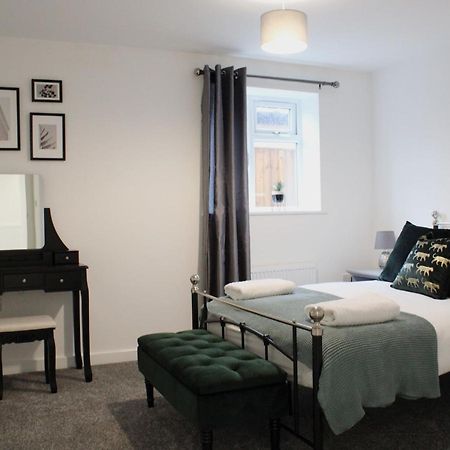 Didcot - Private Flat With Garden & Parking 08 Apartman Kültér fotó